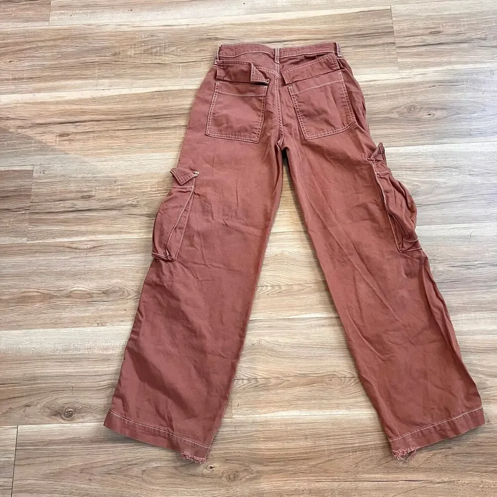 Wild Fable Mid Rise Baggy Cargo Pants Size 6 - Picture 10 of 10